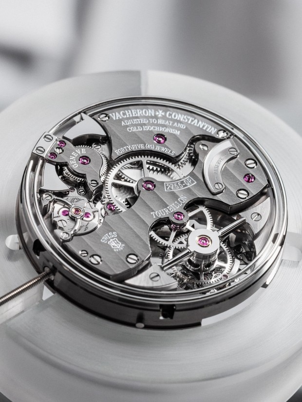 Vacheron Constantin Uhrwerk mit sichtbarem Räderwerk und Edelsteinen.